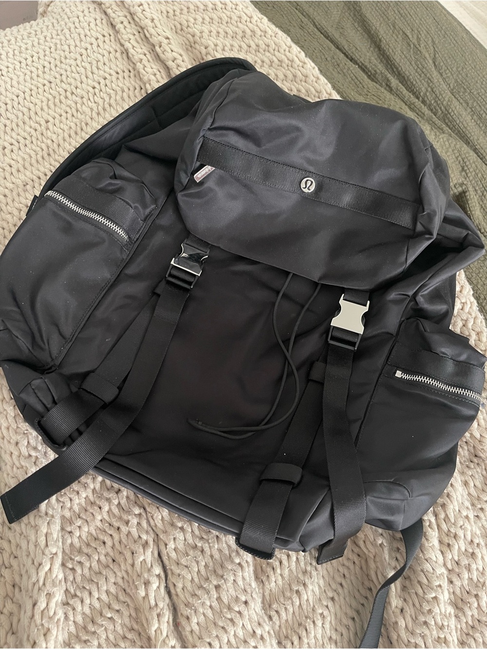 LULULEMON WUNDERLUST BACKPACK 25L